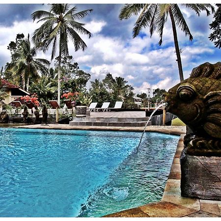 เซ็มปากา เบลิมบิง Hotel Blimbing  ภายนอก รูปภาพ